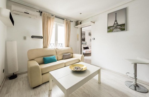 Barrio de las Letras Apartment | El Retiro de Las Huertas