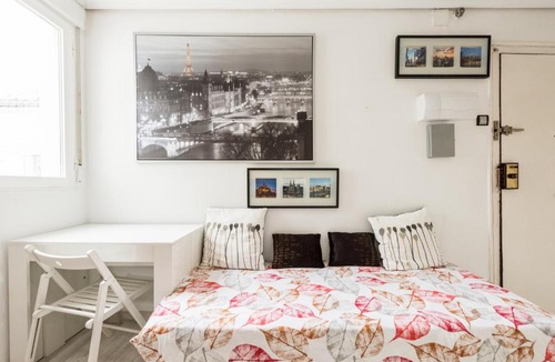 Barrio de las Letras Apartment | El Retiro de Las Huertas