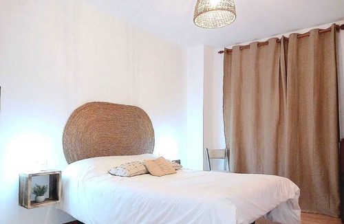 Santa Fe Condo | EL Rincón DEL Viajero-parking Gratuito-ubicado EN LA Vega, A 10 Min. DE Granada