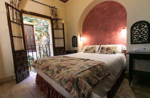 Carmona Hotel | El Rincon De Las Descalzas