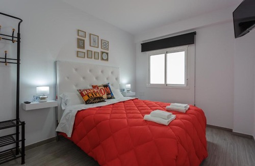 Old Town Apartment | El TESORO de la Caleta by Cadiz4Rentals
