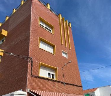 Lora Del Rio Apartment | El Torreón 1