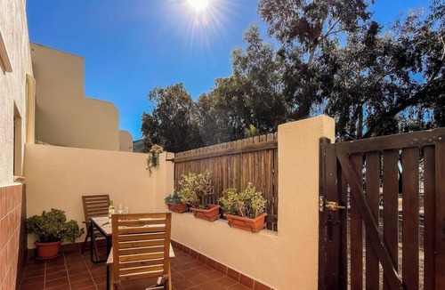 San Jose House | El Velero Sotillo está situado a 550 metros de la playa de San José y.