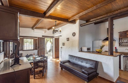 Moron de la Frontera House | El Ventorrillo Cottage, in Morón de la Frontera