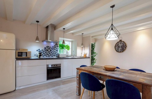 Old Town Apartment | Elegant apartment in Cádiz. Plaza de España I