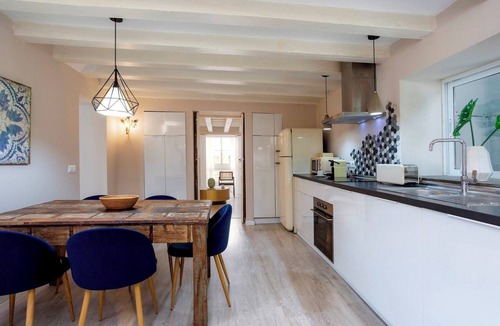 Old Town Apartment | Elegant apartment in Cádiz. Plaza de España I