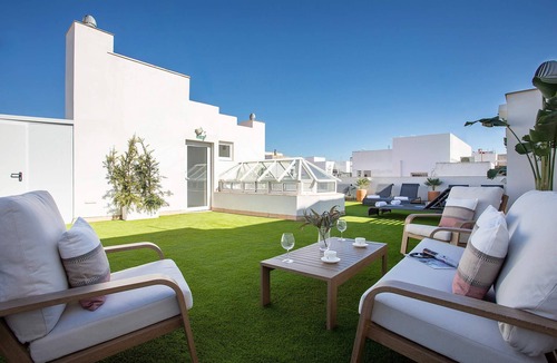 Old Town Apartment | Elegant apartment in Cádiz. Patrocinio V