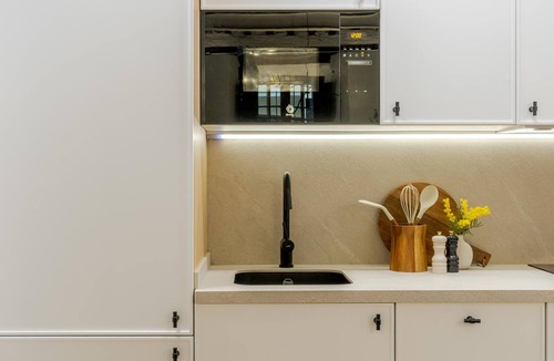 La Victoria Apartment | Elegant Minimalist Apartment in Málaga