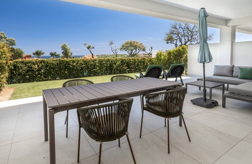 San Roque Apartment | Emerald Green 2380 Golf & beach