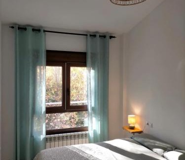 Pinos Genil Apartment | Encantador Apartamento cerca de Sierra Nevada y la Alhambra