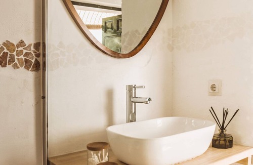 Canillas de Aceituno Bed & Breakfast | Encanto Guesthouse