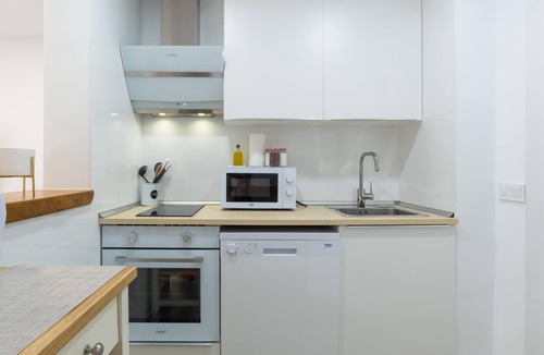 El Molinillo Apartment | Entire Townhouse Terrace Central 2BD 2 Baths AC