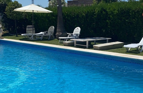 Los Palacios y Villafranca Villa | CHRISTMAS AND JANUARY OFFER! COUNTRY HOUSE AT 25 KM FROM SEVILLA, SWIMMING POOL, WIFI, A/C