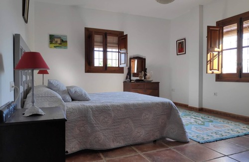 Villanueva del Rosario House | The Arrejadero Farmhouse