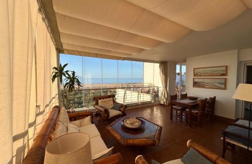 Punta del Moral Apartment | Espectacular Atico Frente Al Mar