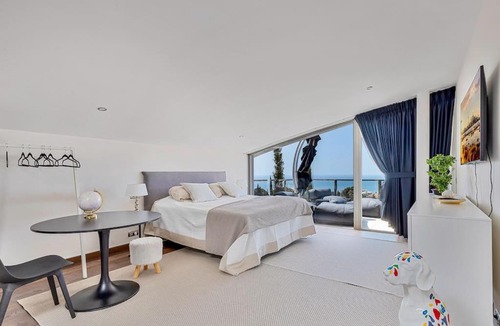 Benalmadena Costa Villa | Espectacular Villa in Higueron