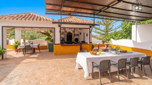 Almogia House | Espina Rural Almogía by Ruralidays