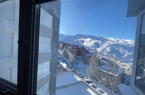 Pradollano Apartment | Essence Sierra Nevada Apartment with Wi-Fi