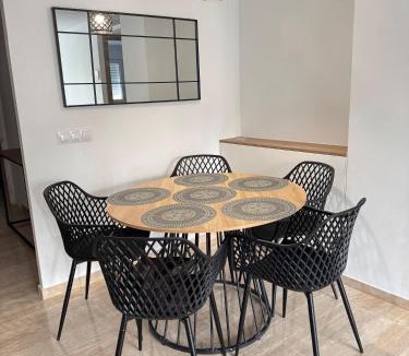 Parque Ayala Apartment | Estación del mar 2