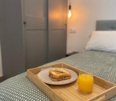 Los Tilos Apartment | Esther Suite Home