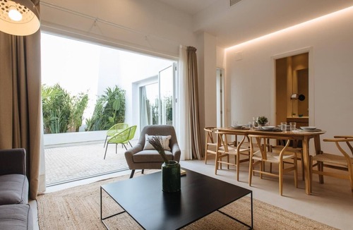 Feria Apartment | Eva Recommends Castellar 0.2 con piscina