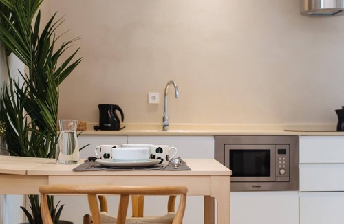 Feria Apartment | Eva Recommends Castellar 0.3 con piscina