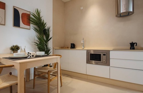 Feria Apartment | Eva Recommends Castellar 0.3 con piscina
