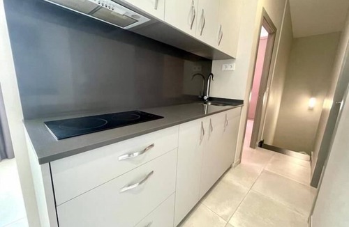 Feria Apartment | Eva Recommends Soho Alameda Duplex