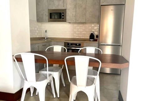 Triana Apartment | Eva Recommends Triana 3: Cozy 2-Bedroom Apartment in the Heart of Vibrant Triana, Seville