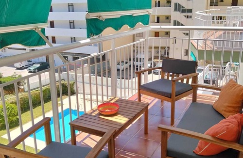 Fuengirola City Centre Apartment | Excellent location in Fuengirola & Sleeps 2 to 6 people 3 Bedrooms & 2 bathroom.