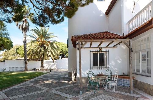 Chiclana de la Frontera Villa | Exclusive Villa for Groups in Chiclana de la Frontera