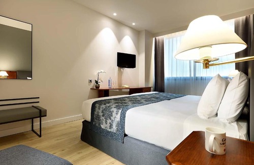 Seville Hotel | Exe Isla Cartuja
