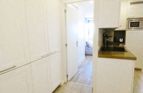 Moncloa - Arguelles Apartment | Executive apartment next to Plaza España, close to Madrid skyline