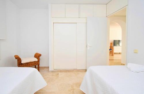 Almerimar Apartment | Expoholidays - Centro Almerimar Puerto Deportivo