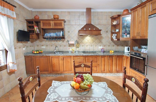 Comares Villa | Fabulous villa, airco, pool, WIFI. Walking distance to village. Amazing views.