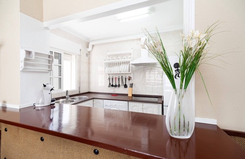 Conil de la Frontera City Center Apartment | Family Apartment "Goya 1º" in a Quiet Location