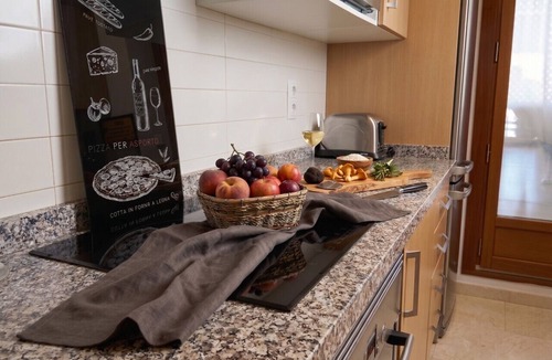 Caserio Los Tarquinos Apartment | Family Golf Oasis | Disney+, Pool & Sunny Terrace