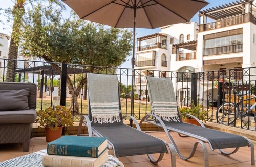 Caserio Los Tarquinos Apartment | Family Golf Oasis | Disney+, Pool & Sunny Terrace