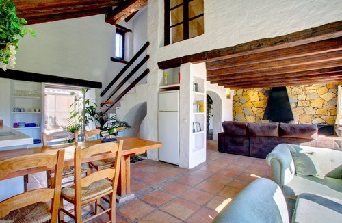 Casares House | Family holidays in Spain, ideal for groups, 11bed estate with 2 pools, jacuzzi.