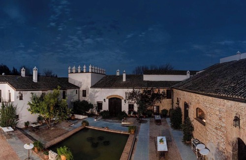 Arcos de la Frontera Villa | Fantastic Hacienda with 10 bedrooms in Andalucia for 20 people.