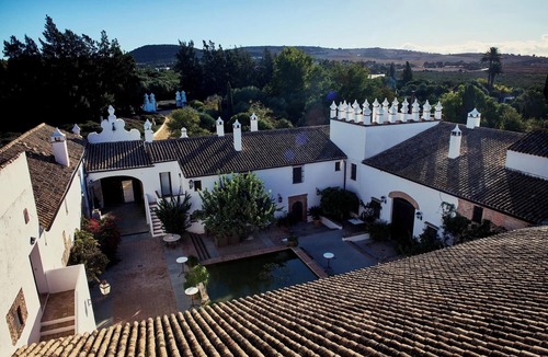 Arcos de la Frontera Villa | Fantastic Hacienda with 10 bedrooms in Andalucia for 20 people.