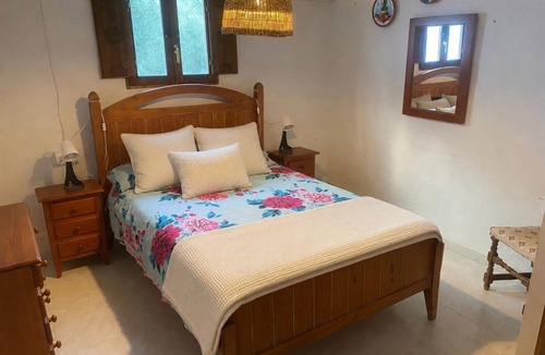 Iznajar House | Farmhouse With Private Pool And Breathtaking Views Over Lake Iznajar A/C