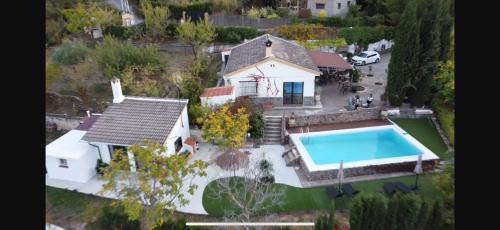Guejar Sierra Ski Chalet | Finca Alvaita - Sierra Nevada Boutique Retiro