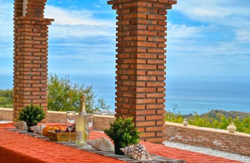 Sayalonga House | Finca Aurelia in countryside Malaga - TCM