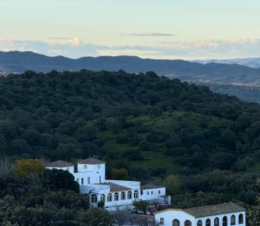 La Puebla de los Infantes Villa | Finca Jaralta de Carmen