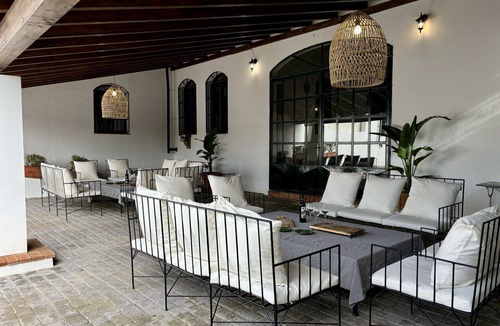 El Garrobo House | Finca Los Gorriones – Country House with Mountain Views near Seville