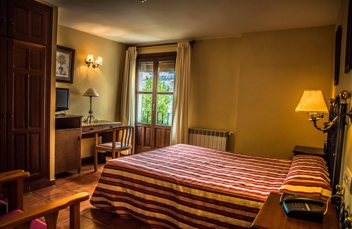 Capileira Hotel | Finca Los Llanos