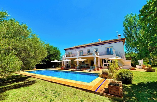 Ronda Villa | Finca Maridadi - Luxury Spacious 5 Bed Villa & Pool Near Majestic town of Ronda