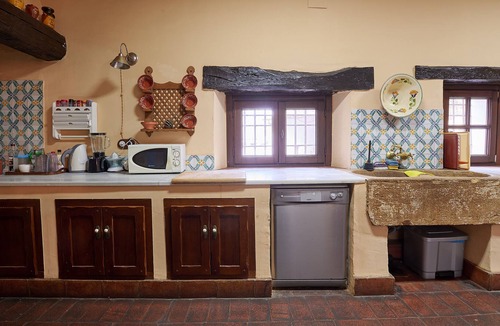 Alcaracejos Villa | FINCA MOLINO DON ZOILO 18 - Magnificent country house with private pool and free WiFi.