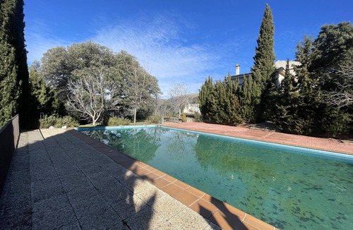 Valdepenas de Jaen Cottage | Finca Rural La Calderera con 10.000 Metros Cuadrados en Plena Sierra Sur